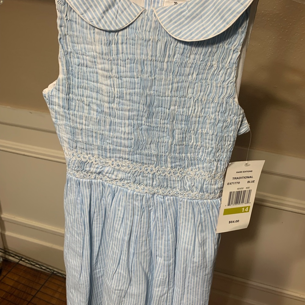 Girls dress